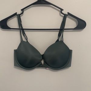 Victoria’s Secret bra